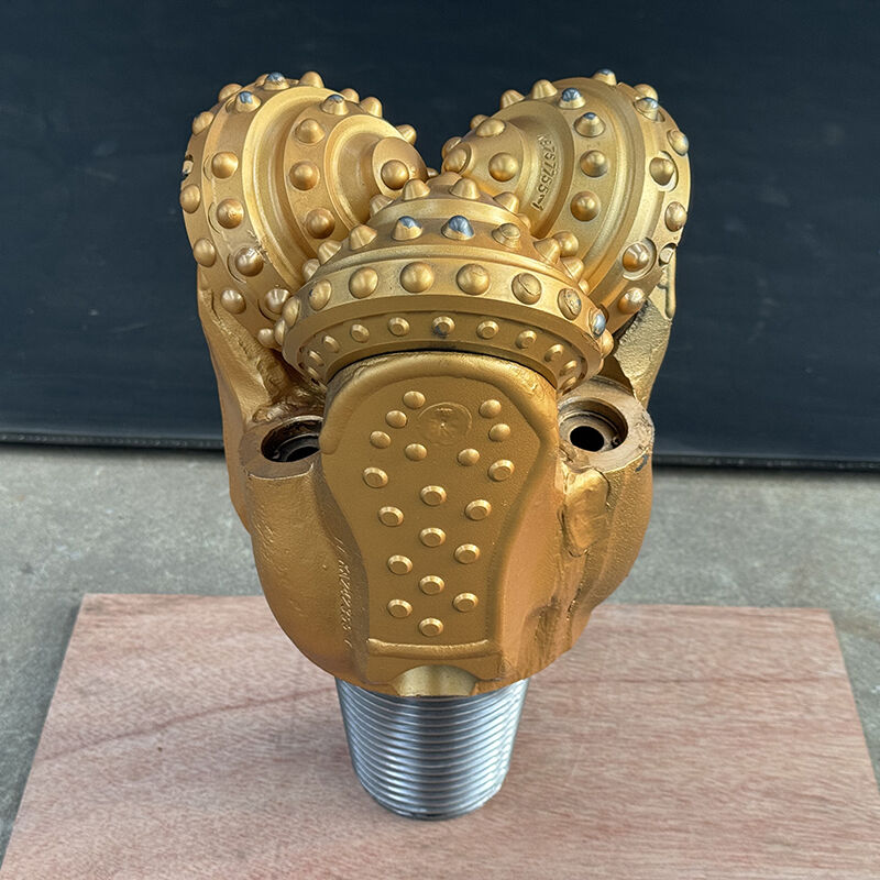 ৬ ১/২ ইঞ্চি IADC637 স্টিল টুথ ট্রাইকোন ড্রিল বিট নরম গঠনে দ্রুত ড্রিলিংয়ের জন্য